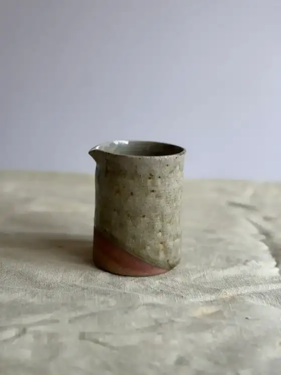 Jug image 3