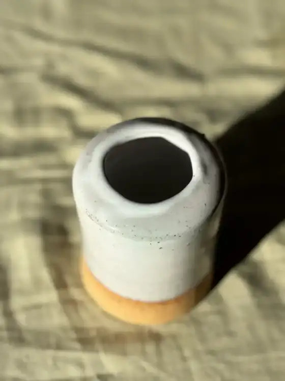 Large bud vase image 3