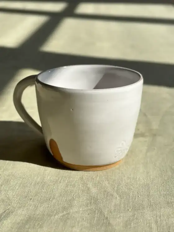 Simple floral mug image 1