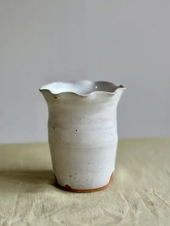 Medium wave vase image 3