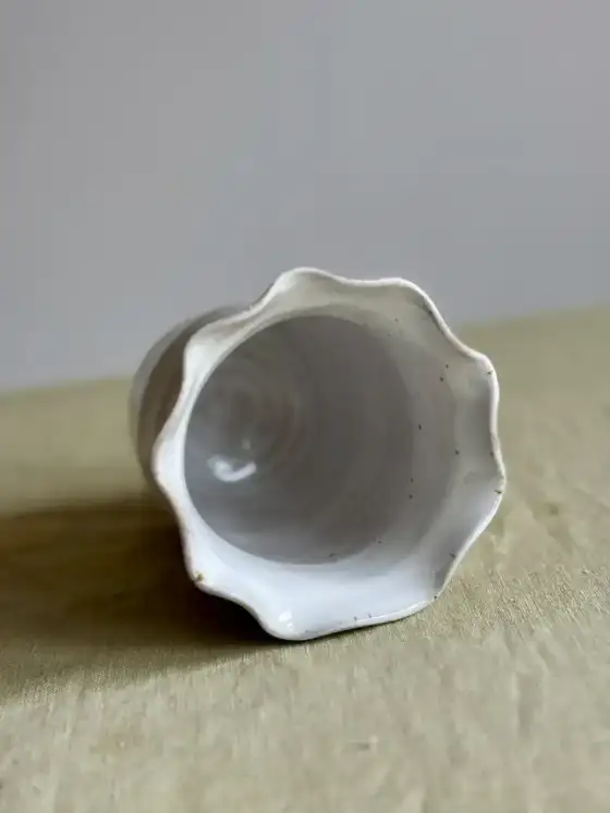 Medium wave vase image 4