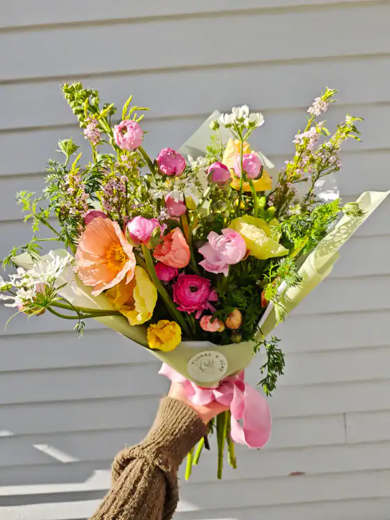 Seasonal Bouquet (Large) image 1