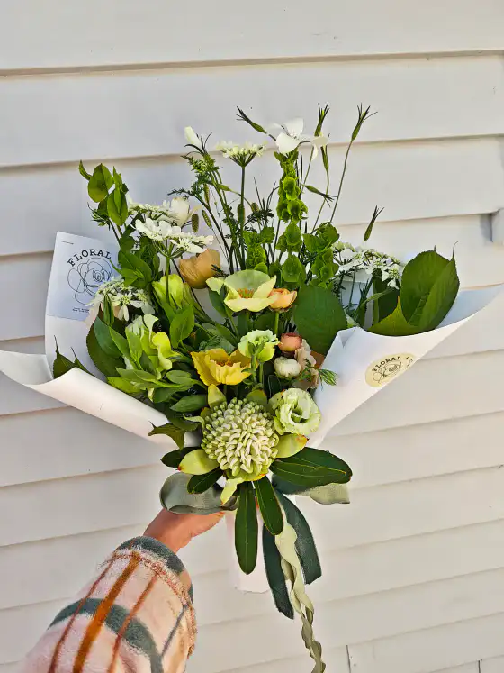 Seasonal Bouquet (Large) image 3